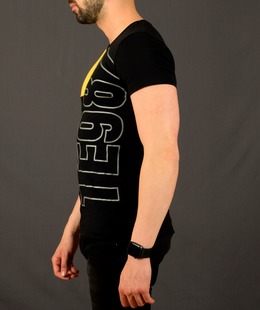 Ανδρικό μαύρο μπλουζάκι με επιγραφή On1Е987