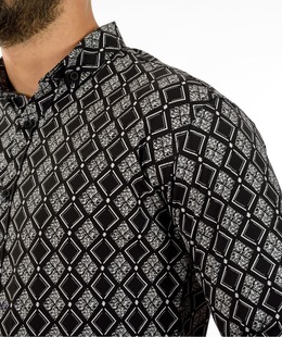Ανδρικό μαύρο πουκάμισο σε μεγάλους άσπρους ρόμβος 