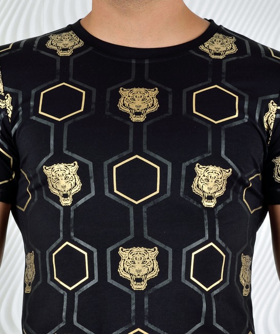 Μαύρο μπλουζάκι με χρυσούς ρόμβος και τίγρη