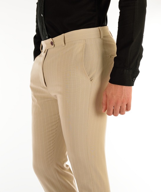 Ανδρικό παντελόνι χρώμα μπεζ με λεπτές άσπρες ρίγες 