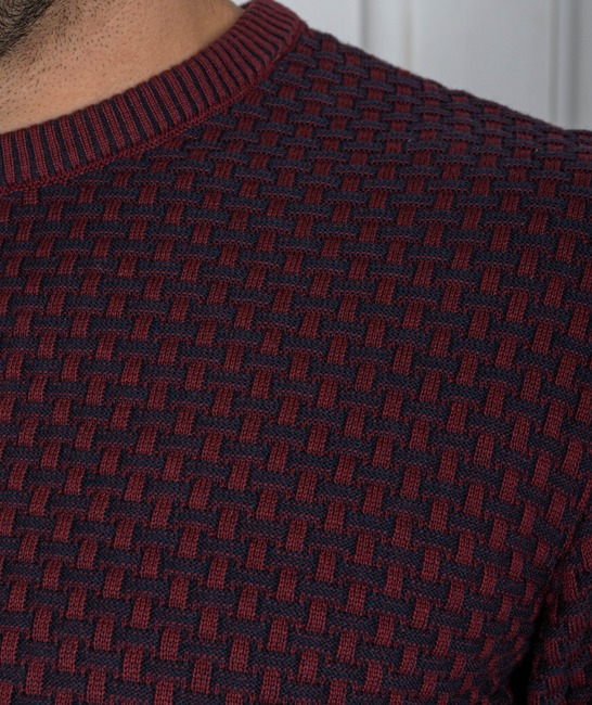 Ανδρικό πουλόβερ  με σκακιέρας μοτίβο μπορντό χρώμα