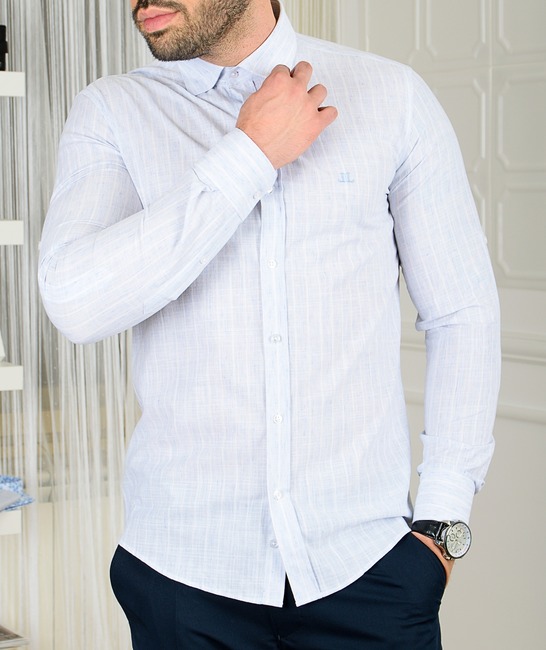 Ανδρικό ανοιχτό μπλε λινό πουκάμισο με άσπρες κάθετες ρίγες