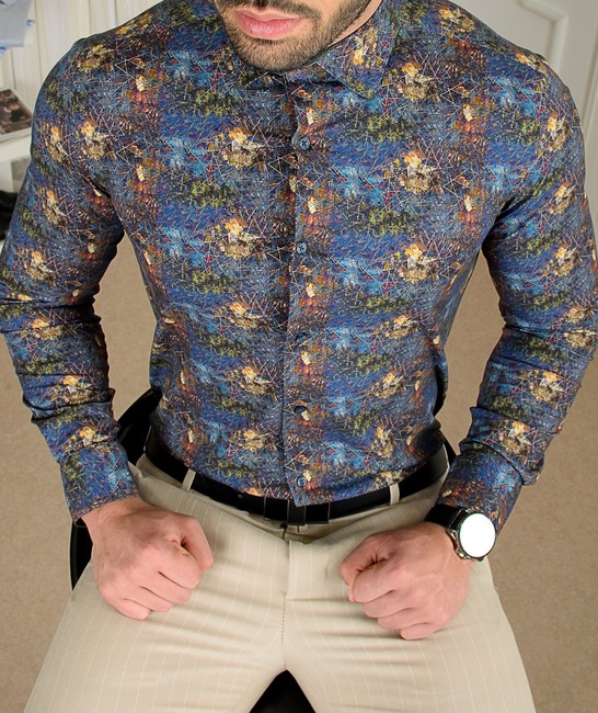 Ανδρικό χρωματιστό πουκάμισο σε τρίγωνα
