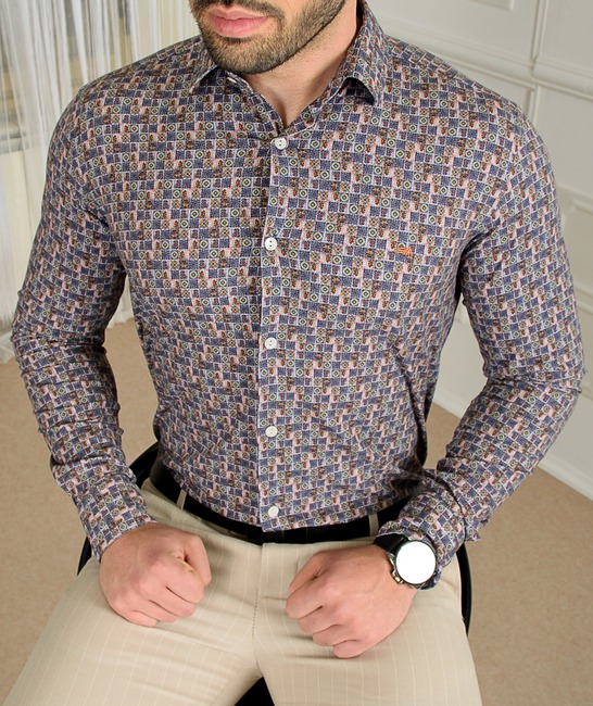 Ανδρικό πουκάμισο σε μικρά τετράγωνα 