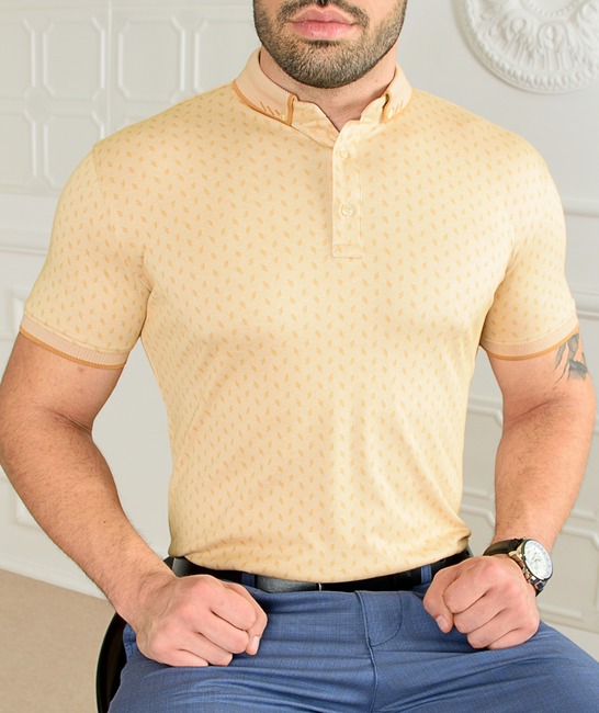 Ανδρικό μπλουζάκι με γιακά χρώμα μουσταρδί