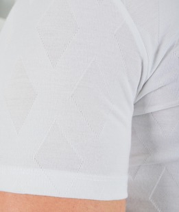 Ανδρικό λευκό μπλουζάκι με ρομβοειδες