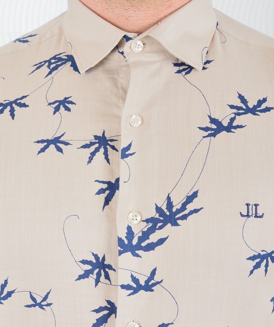 Ανδρικό λινό πουκάμισο μπεζ με φύλλα