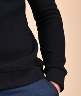 Ανδρική μαύρη μπλούζα με κεντημένο λογότυπο 	