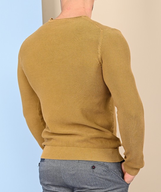 Ανδρικό ανάγλυφο πουλόβερ χρώμα μουσταρδί 