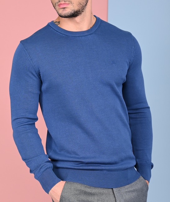 Ανδρικό πουλόβερ με στρογγυλή λαιμόκοψη μπλε χρώμα