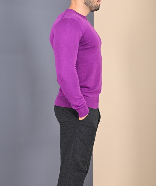 Ανδρικό πουλόβερ με στρογγυλή λαιμόκοψη χρώμα μωβ 