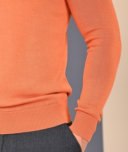 Ανδρικό πουλόβερ με στρογγυλή λαιμόκοψη χρώμα πορτοκαλί 