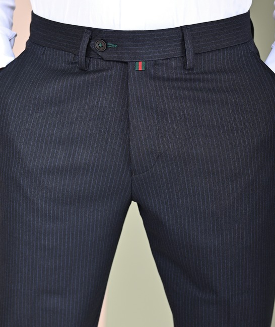 Ανδρικό μαύρο παντελόνι με γαλάζιες ρίγες