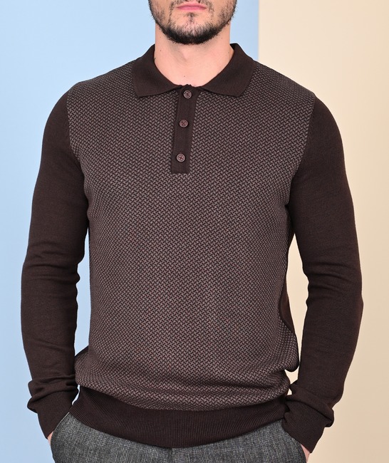 Ανδρικό πουλόβερ σε καφέ ματ χρώμα