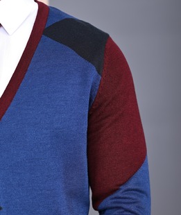 Ανδρική πλεκτή ζακέτα μπορντό και μπλε με κουμπιά