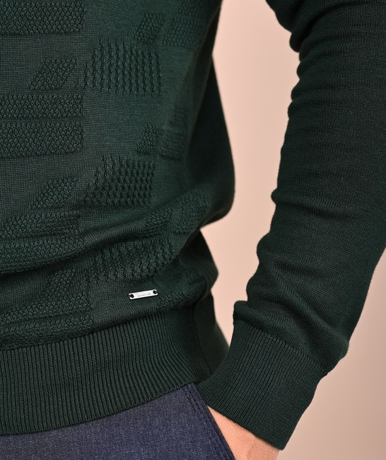 Ανδρικό πράσινο πουλόβερ με γιακά και γραφικά σχέδια