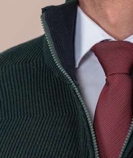 Ανδρικό πουλόβερ σε σκούρο πράσινο ριγέ με φερμουάρ