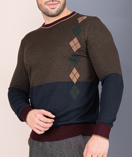 Ανδρικό δίχρωμο πουλόβερ καφέ και μπλε με ρόμβος στο πλάι