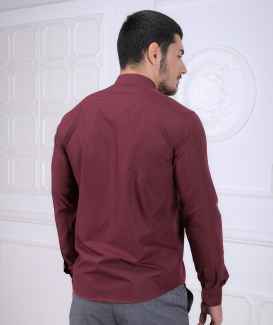 Μπορντό ανδρικό πουκάμισο με μικρό κεντημένο λογότυπο 