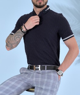 Ανδρικό μπλουζάκι σκούρο μπλε σε τρισδιάστατα τετράγωνα