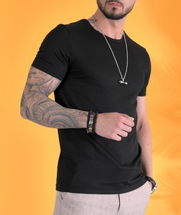Μαύρο ανδρικό μονόχρωμο μπλουζάκι από ανάγλυφο ύφασμα 
