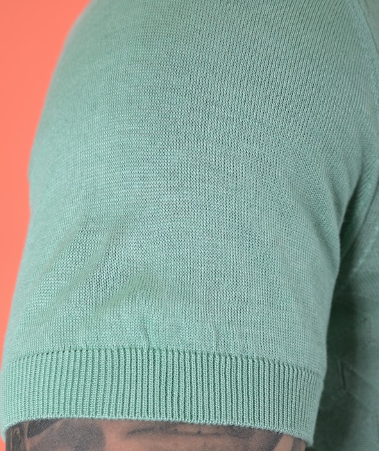 Πλεκτό  μπλουζάκι με γιακά σε φιγούρες χρώμα μέντα 