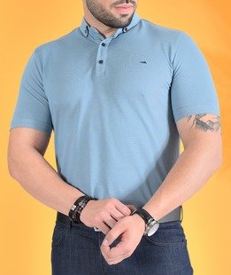 Ανοιχτό μπλε πόλο μπλουζάκι με κεντημένο λογότυπο 