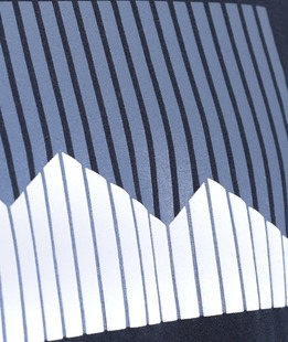 Ανδρικό σκύρο μπλε μπλουζάκι με τρισδιάστατο βουνό σε  γραμμές