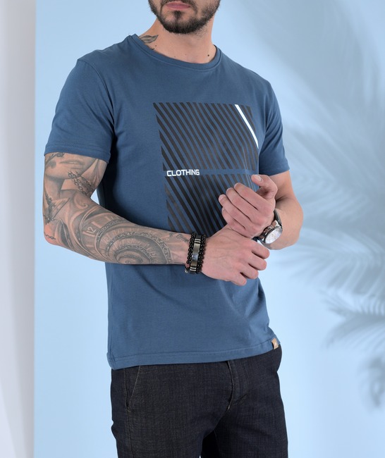 Σκούρο μπλε ανδρικό μπλουζάκι με γραμμές Clothing