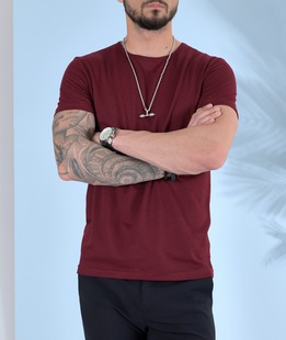 Απλό ανάγλυφο ανδρικό μπλουζάκι χρώμα μπορντό 
