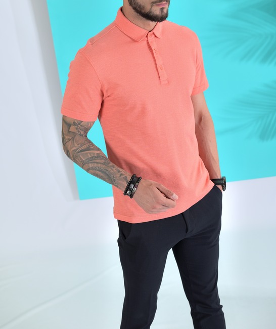 Μπλουζάκι από ανάγλυφο ύφασμα με γιακά χρώμα πορτοκαλί 