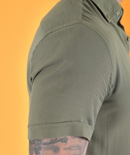 Πράσινο κοντομάνικο πουκάμισο με λογότυπο 