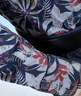 Μπλε φλοράλ ανδρικό πουκάμισο με κόκκινες πινελιές 