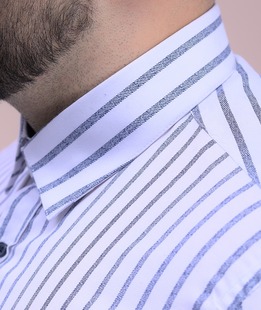 Ανδρικό ριγέ πουκάμισο μεγάλου μεγέθους σε λευκό