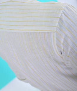 Ανδρικό λινό πουκάμισο με κίτρινο ριγέ