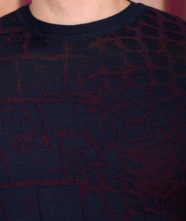 Μάλλινο μπορντό πουλόβερ σε μπλε  3D τετράγωνα