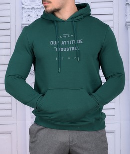 Πράσινο ανδρικό αθλητικό φούτερ με στάμπα OUR ATTIDUTE