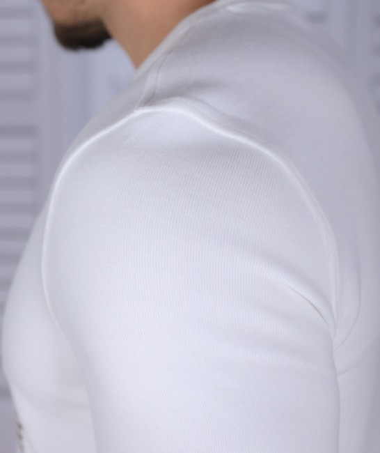 Κομψή μπλούζα με στάμπα λευκό χρώμα