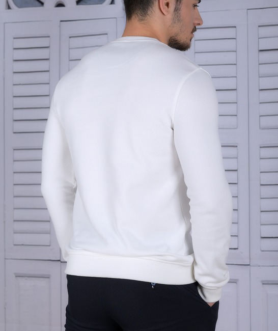 Κομψή μπλούζα με στάμπα λευκό χρώμα