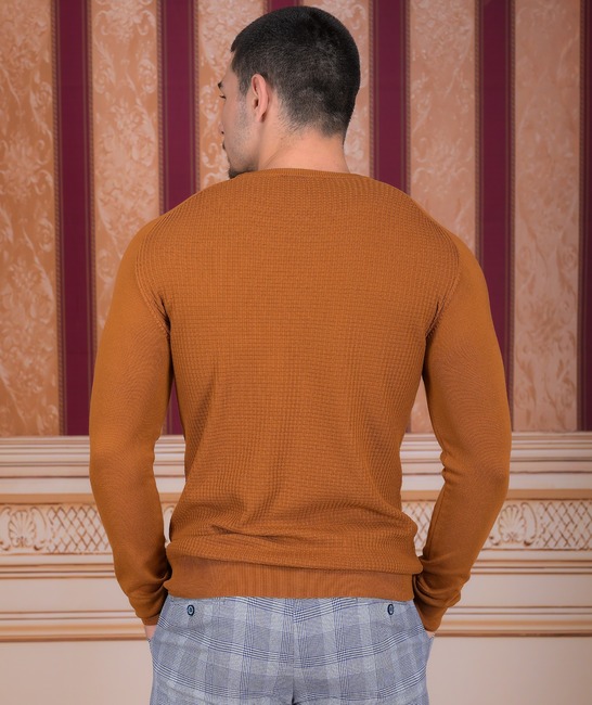 Κομψό πουλόβερ σε χρώμα κεραμιδί