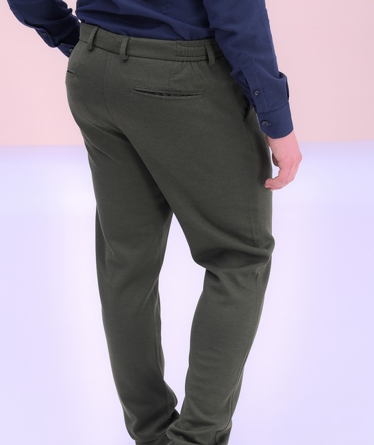 Κομψό ανδρικό παντελόνι σε πράσινο χρώμα με ιταλική τσέπη