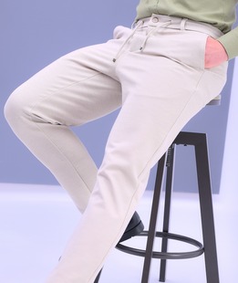 Ανδρικό στιλάτο μπεζ παντελόνι με υφή με 4 τσέπες  Gipe