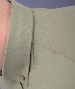 Κομψό ανδρικό πουκάμισο σε πράσινο χρώμα