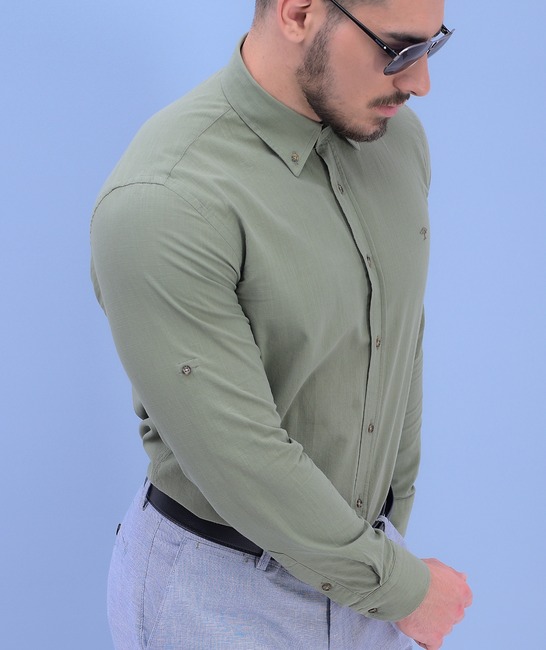 Κομψό μακρυμάνικο πράσινο λινό πουκάμισο