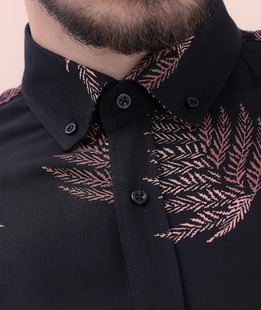 Μαύρο κοντομάνικο πουκάμισο με φύλλα 