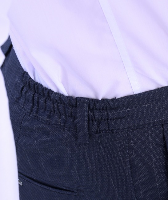 Εκλεπτυσμένο σκούρο μπλε ανδρικό παντελόνι με λεπτή ρίγα
