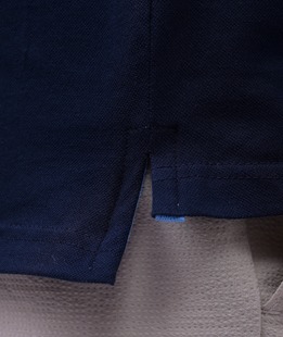 Ανδρικό μπλουζάκι με γιακά και κουμπιά σε σκούρο μπλε χρώμα 