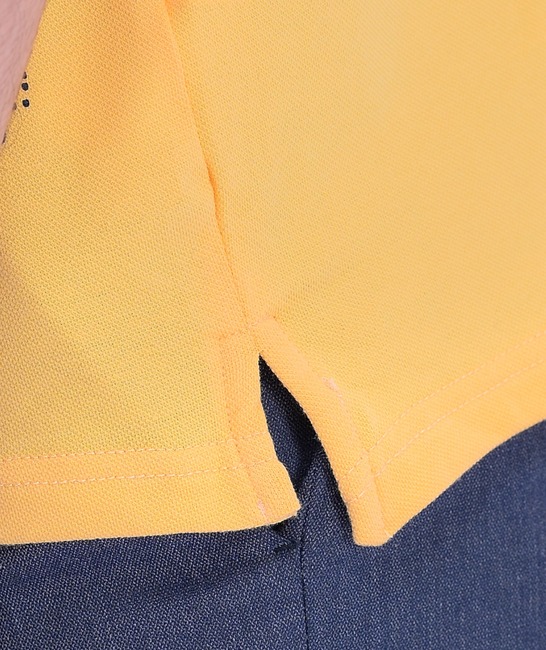 Κοντομάνικο μπλουζάκι πόλο σε κίτρινο χρώμα
