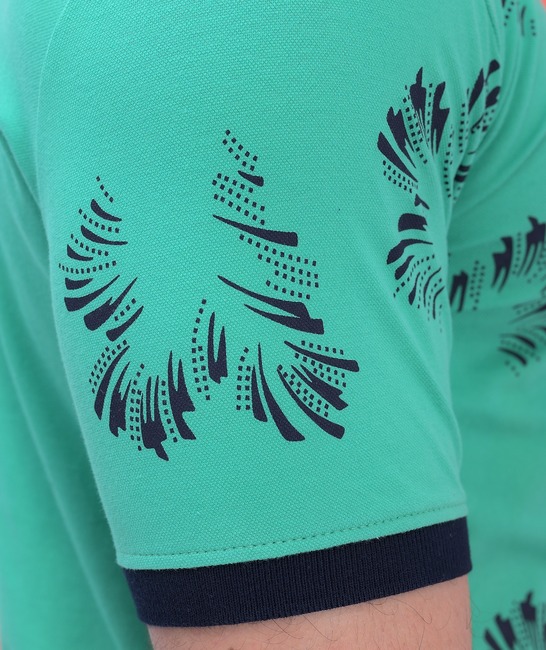 Ανδρικό μπλουζάκι με γιακά και κουμπιά τύπου Lacoste σε πράσινο χρώμα