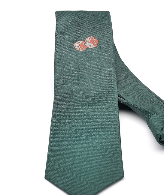Κομψή πράσινη γραβάτα με κέντημα σε ζάρια